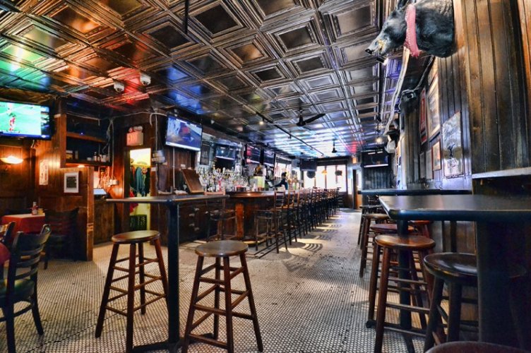 Reservoir Bar & Grill in New York