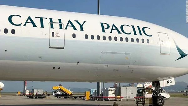 Cathay Pacific plane has spelling mistake | CNN Travel