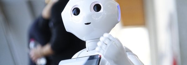 Chatbots for customer experience: How AI-assisted chat helps people