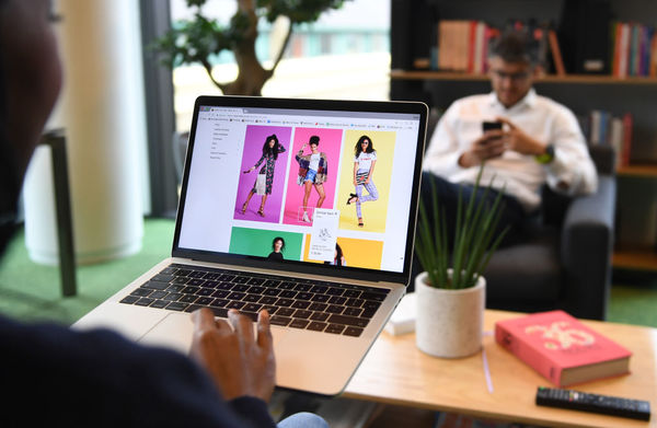 E-Commerce Data and Trends Reflect the Ongoing Shift in Shopping