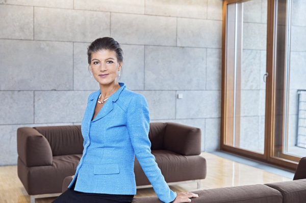 Sahra Wagenknecht im Interview: Rückkehr an die Spitze? | SUPERillu