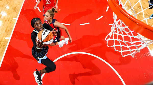 Women's Basketball DAILY-Early Edition- - Issue #122 | Revue