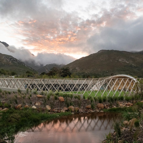 The Beautiful Design World Of Remote Nature Cafes