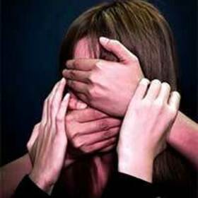 La extinción voluntaria indemnizada de contrato por violencias sexuales o de género.