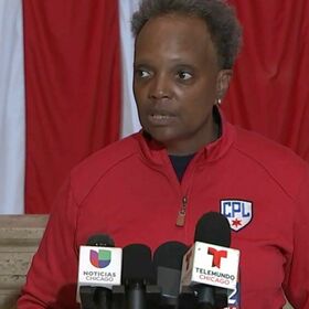 50 more immigrants arrive in Chicago from Texas; city launches website for donations