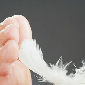 Why Can’t You Tickle Yourself? Neuroscientists Unravel the Mystery | WIRED