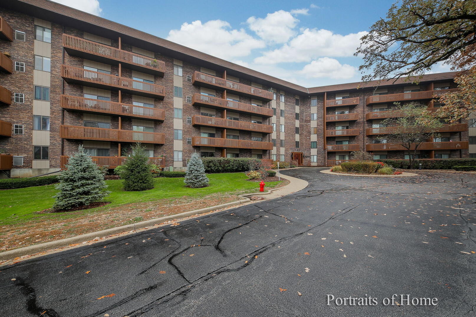 120 Lakeview 410, Bloomingdale, IL MLS 10917186 Berkshire Hathaway HomeServices Chicago