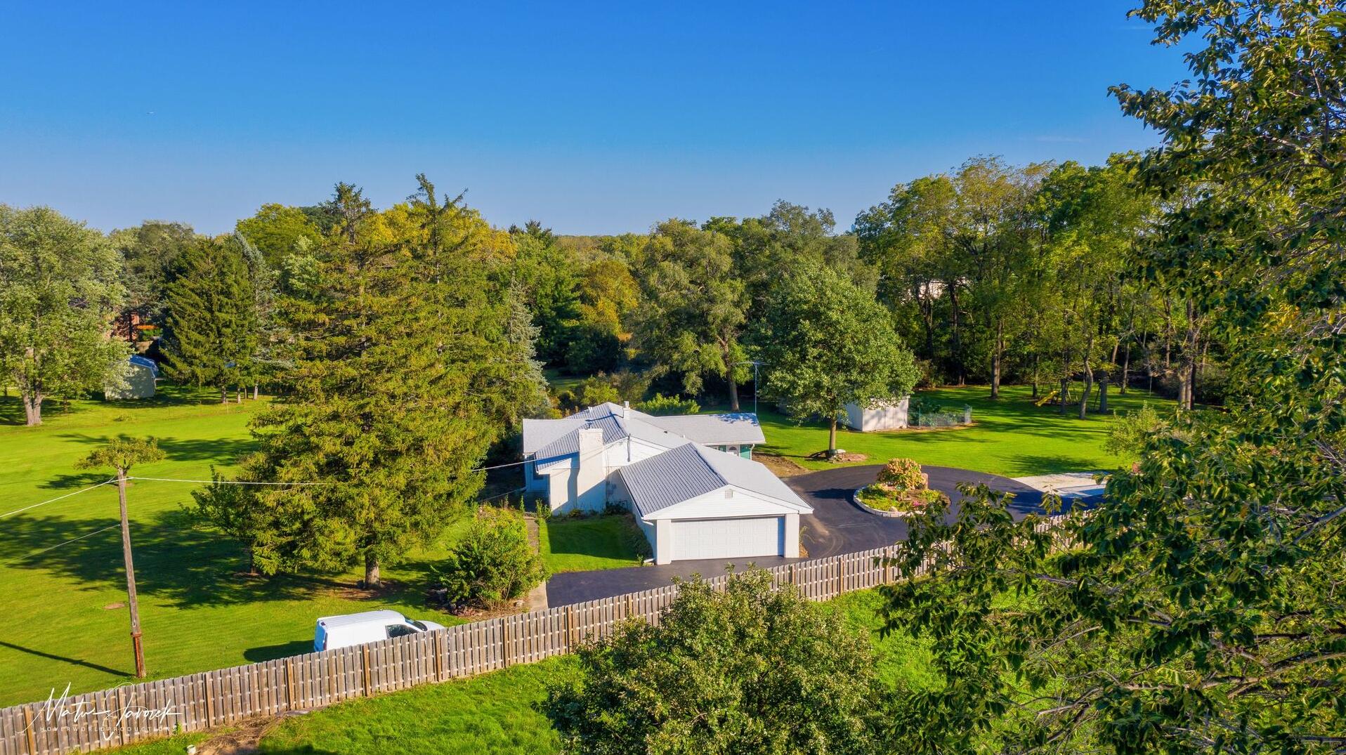 651 W Sunset , Lombard, IL MLS 10934955 Berkshire Hathaway