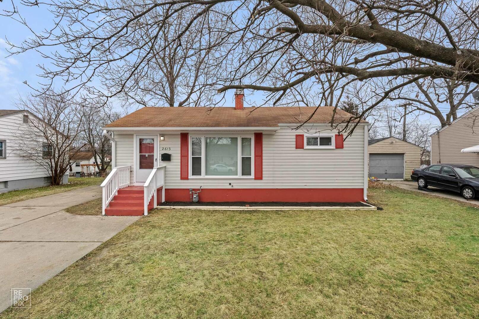 2613 N Lewis , Waukegan, IL MLS 10950782 Berkshire Hathaway