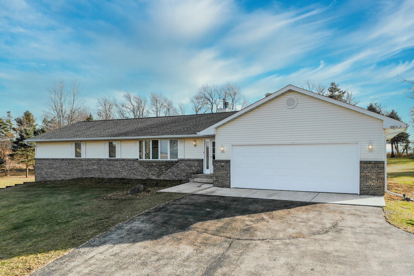 7290 Stephens , Rockton, IL MLS 10951618 Berkshire Hathaway