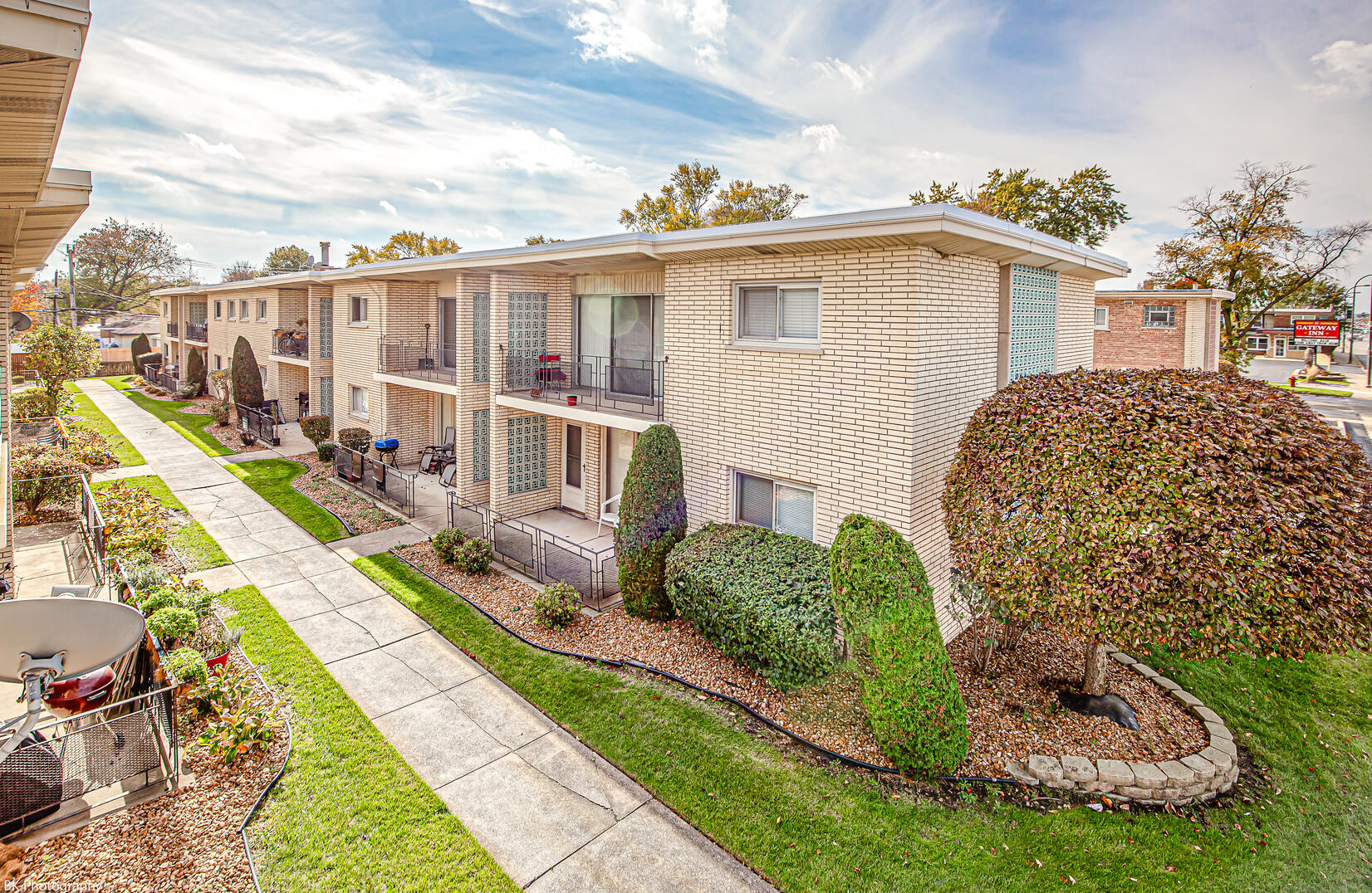 4631 W 95th 2S, Oak Lawn, IL MLS 11927853 Berkshire Hathaway HomeServices Chicago