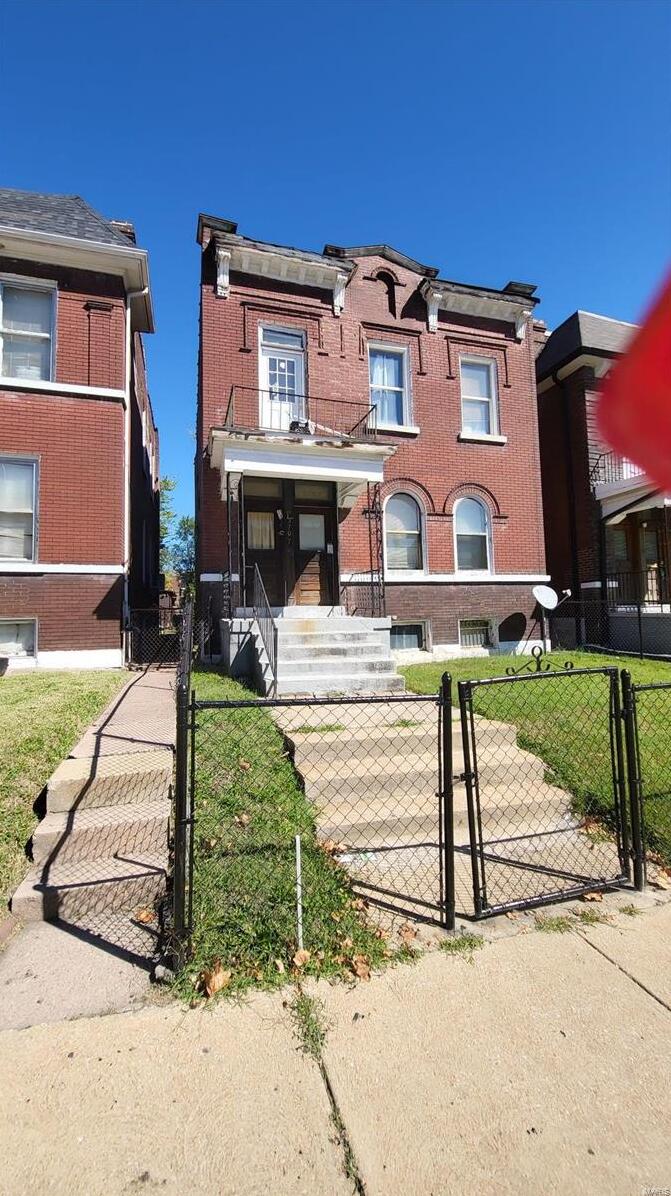 3707 Palm Street , St Louis, MO MLS 22075933 Gladys Manion Real Estate