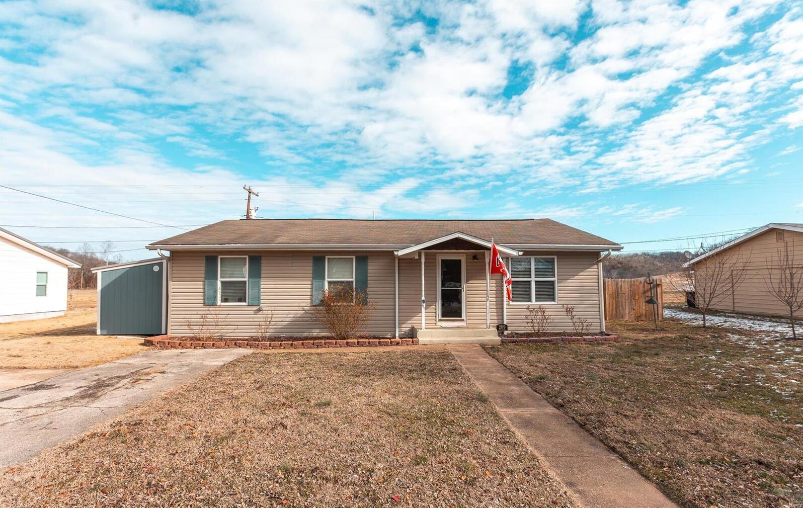 209 Dyer Drive , Waynesville, MO MLS 23004168 Gladys Manion Real Estate