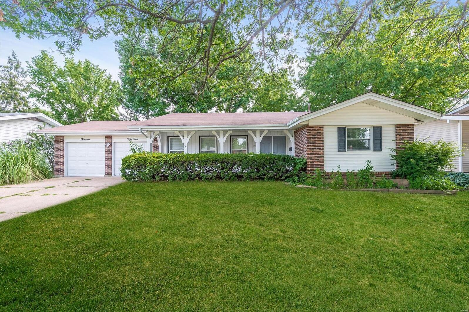 1455 Leisure Drive , Florissant, MO MLS 23004223 Gladys Manion