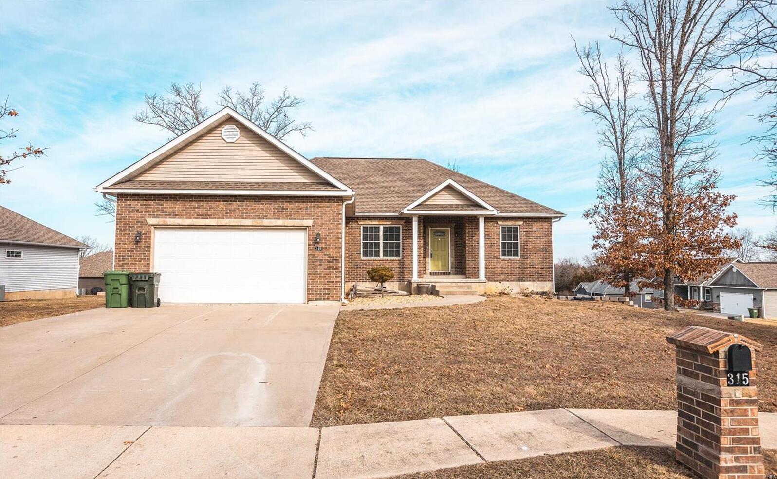 315 Dana Renee Drive , Rolla, MO MLS 23004399 Gladys Manion Real