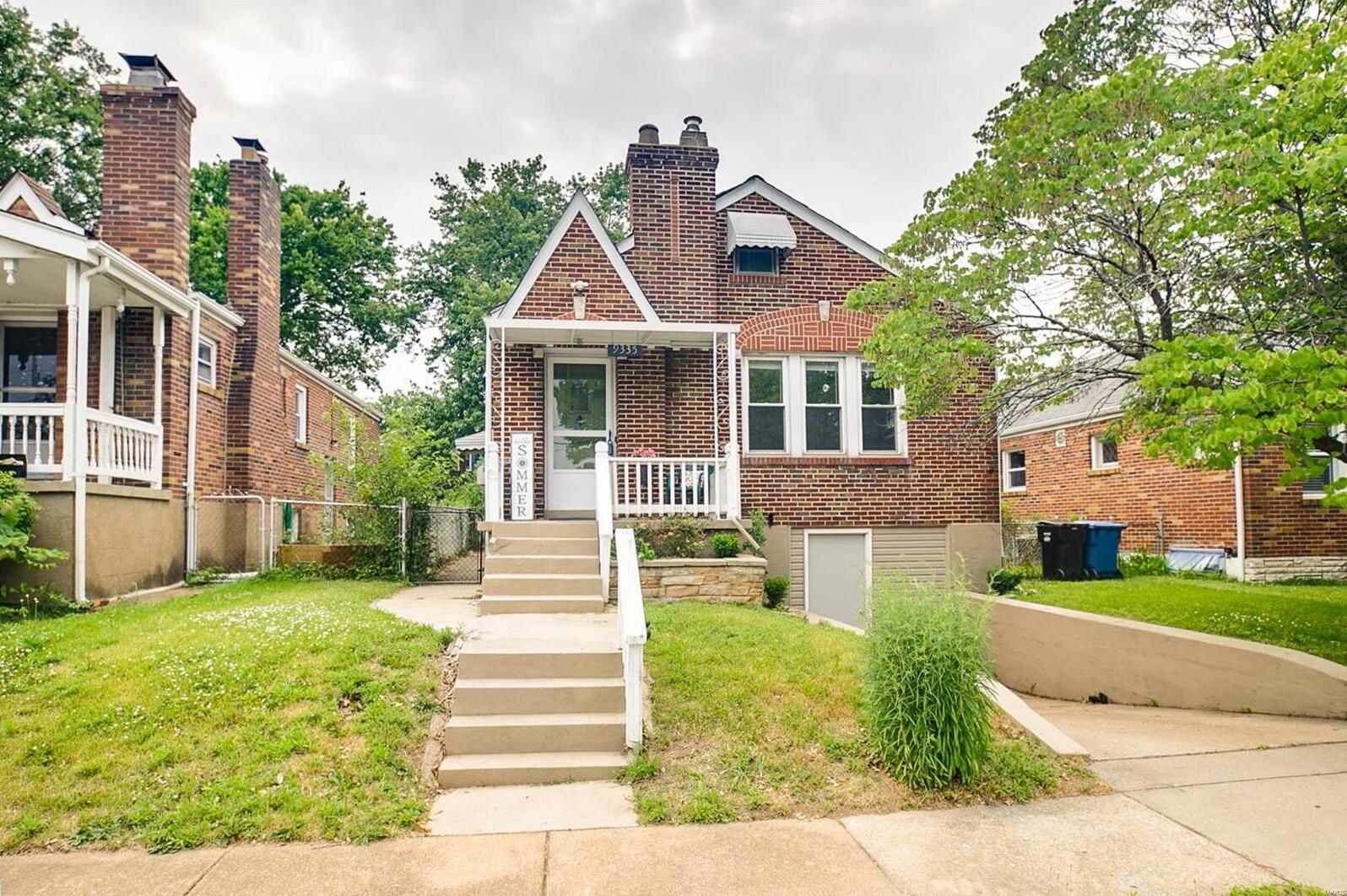 9335 Mackenzie Road , St Louis, MO MLS 23032255 Gateway Real