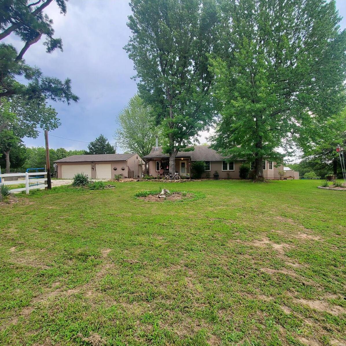 Dolan Realtors 8370 Champion City Road , Gerald, MO MLS 23044594