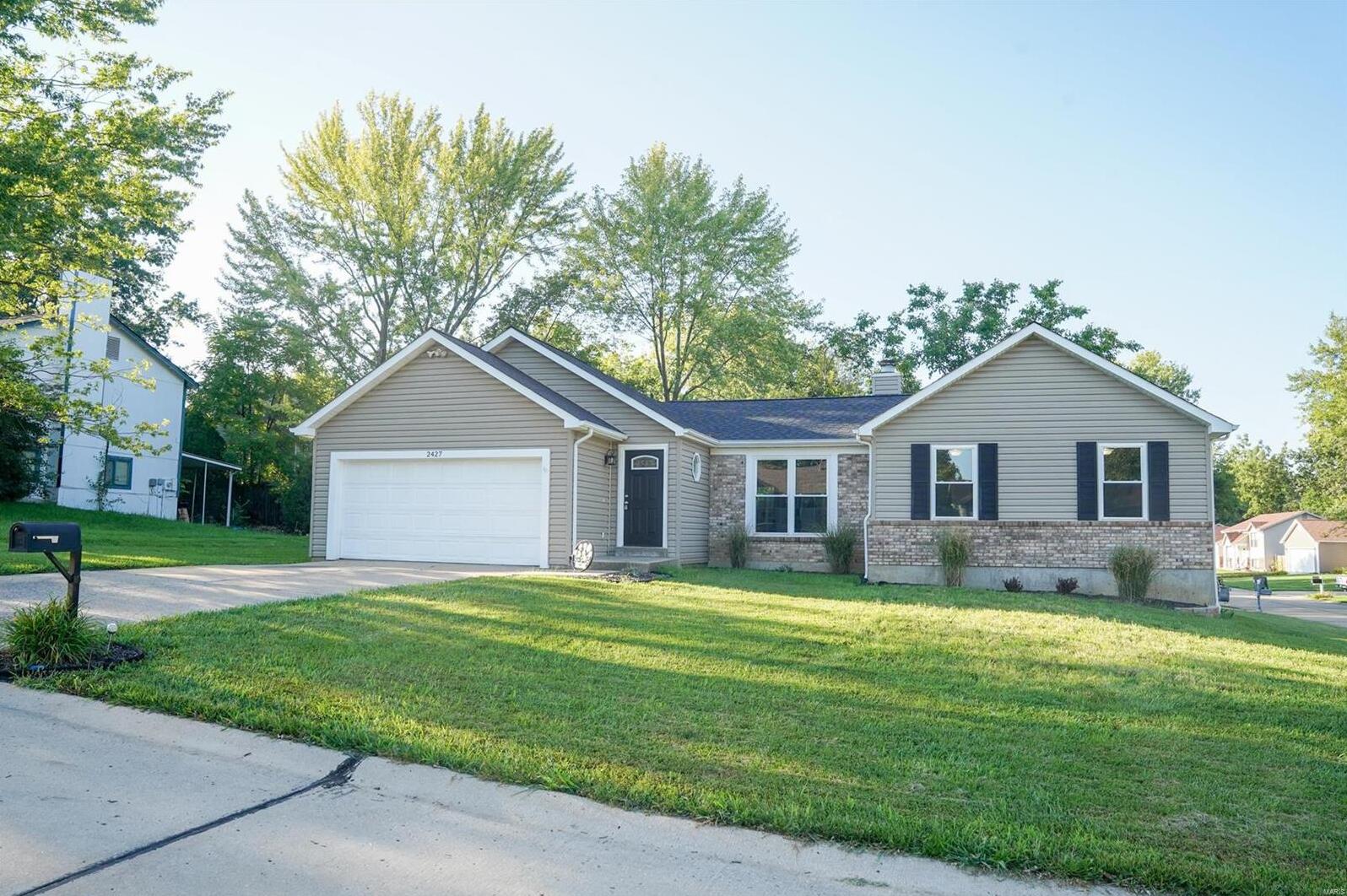 Photo of 2427 Sundance Drive O'Fallon MO 63368