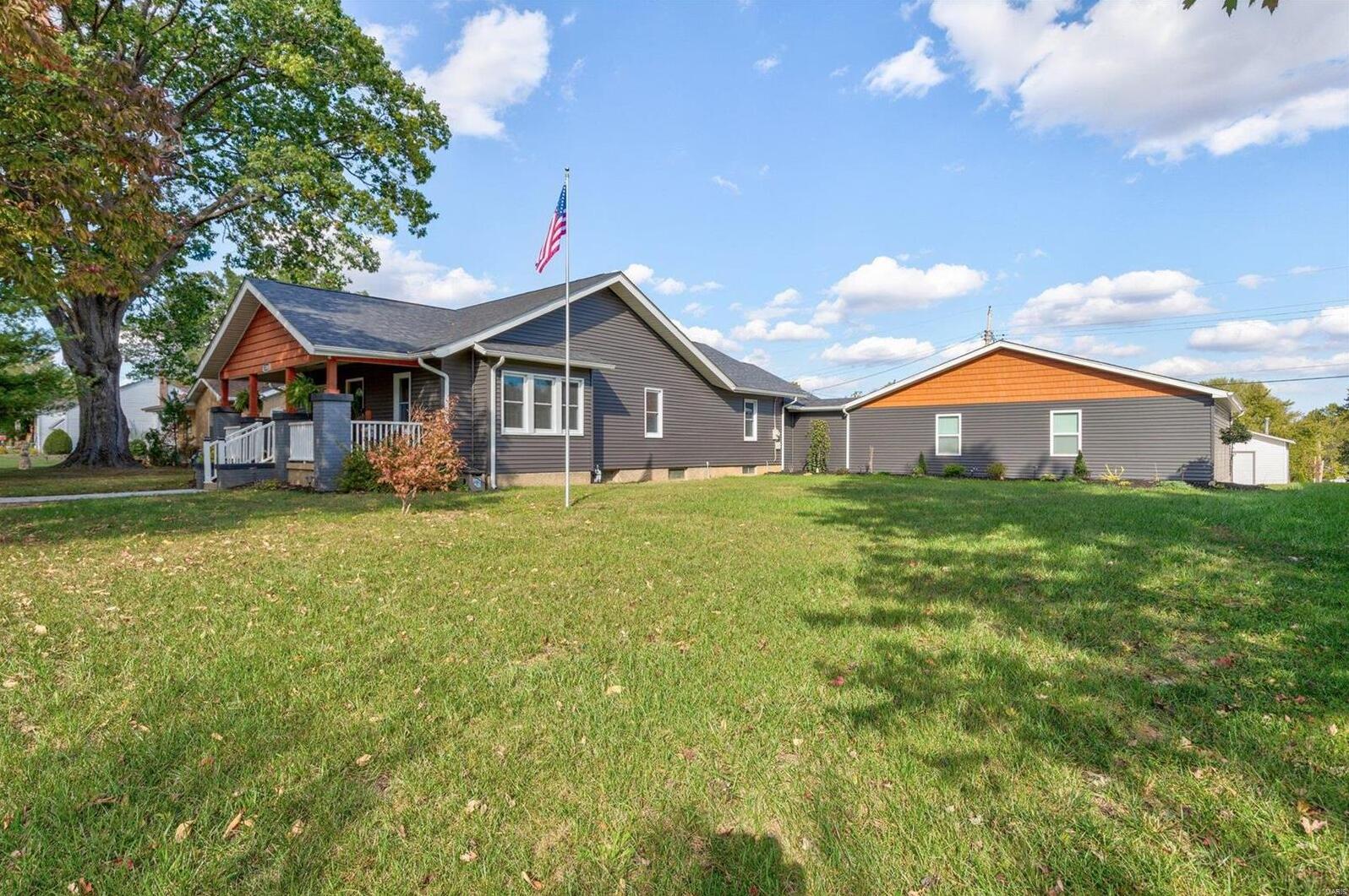 Gateway Real Estate Amber LewisBarron 1208 N Taylor Avenue