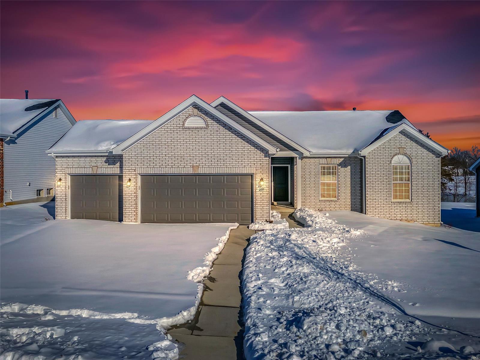 Photo of 297 Osprey Court Lake St Louis MO 63367