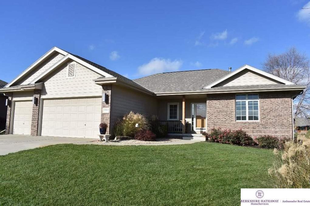 Elite Nebraska Real Estate 19502 Cleveland Street , Elkhorn, NE MLS 21819268