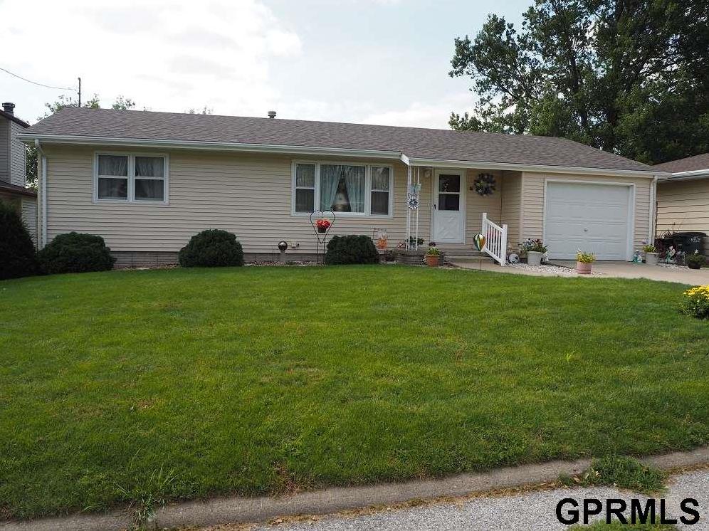 The Metro Pros 915 S Scenic Drive , Oakland, IA MLS 21904466