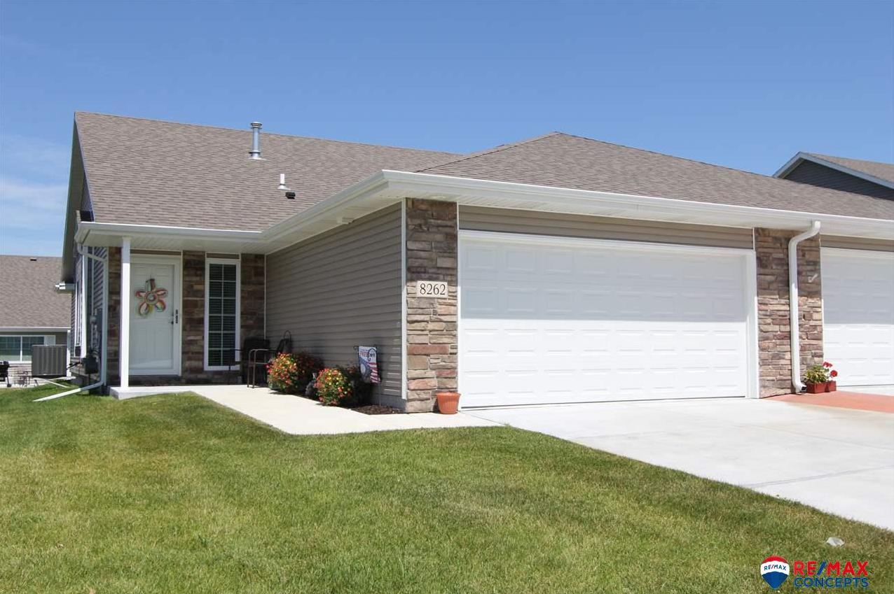 Elite Nebraska Real Estate 8262 Sutherland Street , Lincoln, NE MLS