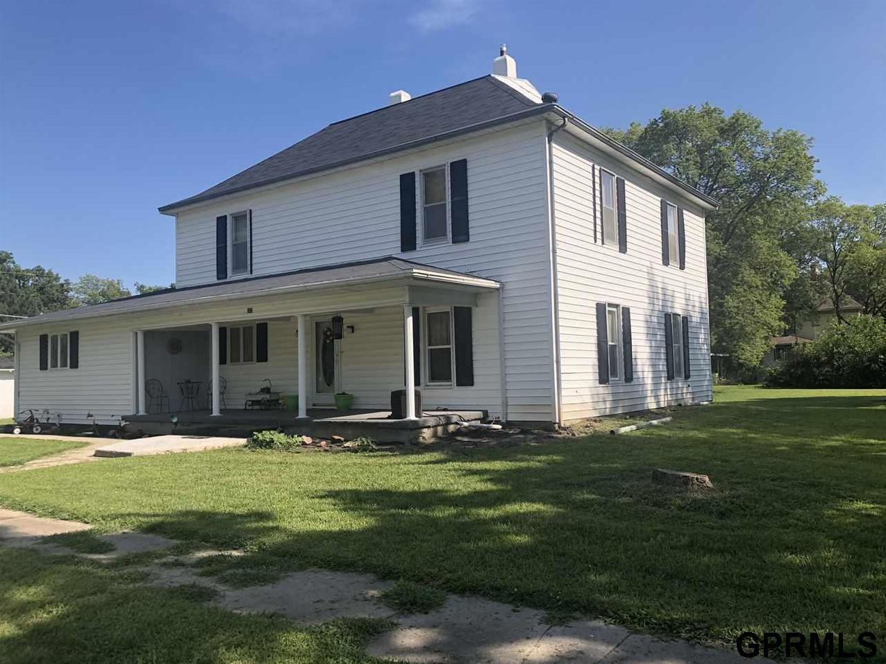 Elite Nebraska Real Estate 202 E Sycamore Street , Western, NE MLS