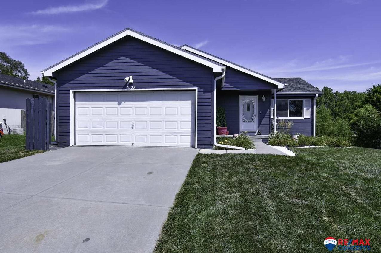 Elite Nebraska Real Estate 5300 W Redberry Lane , Lincoln, NE MLS