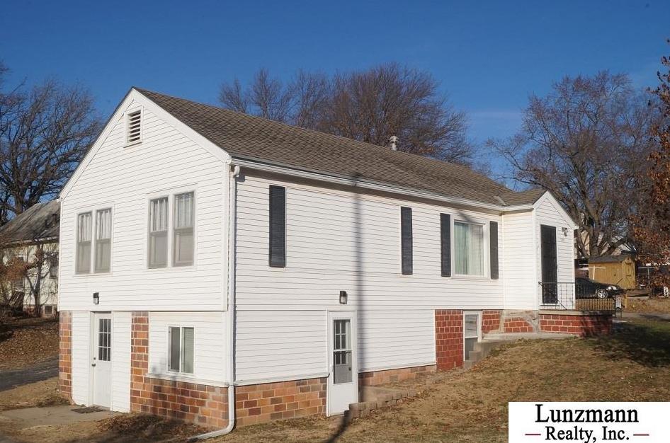 Elite Nebraska Real Estate 1902 J Street , Auburn, NE MLS 22000956