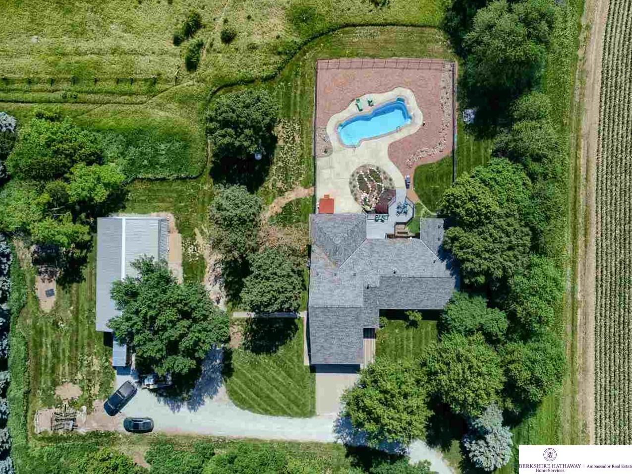 Elite Nebraska Real Estate 14025 N 192nd Street , Bennington, NE