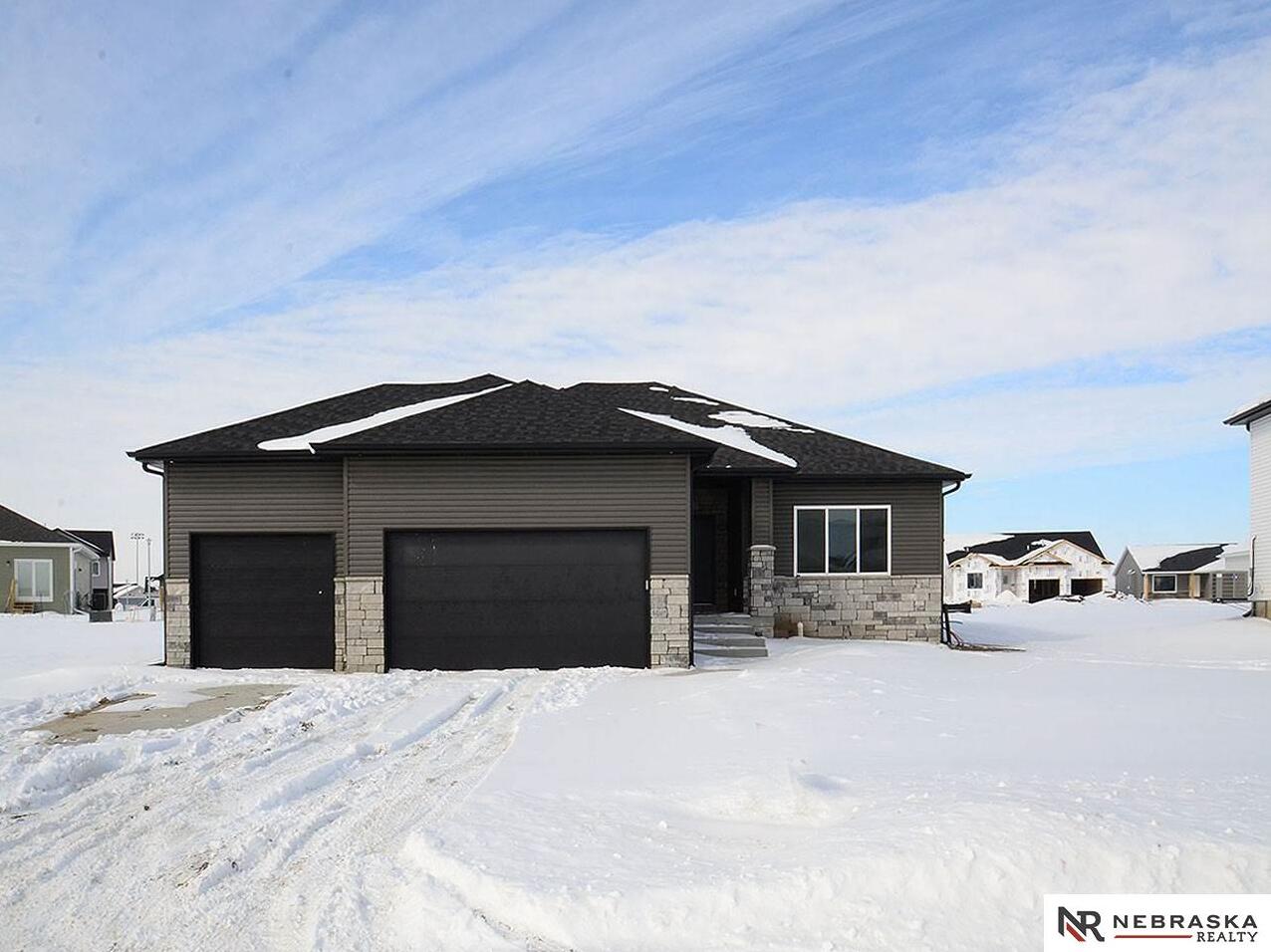 Elite Nebraska Real Estate 11711 N 144th Street , Waverly, NE MLS