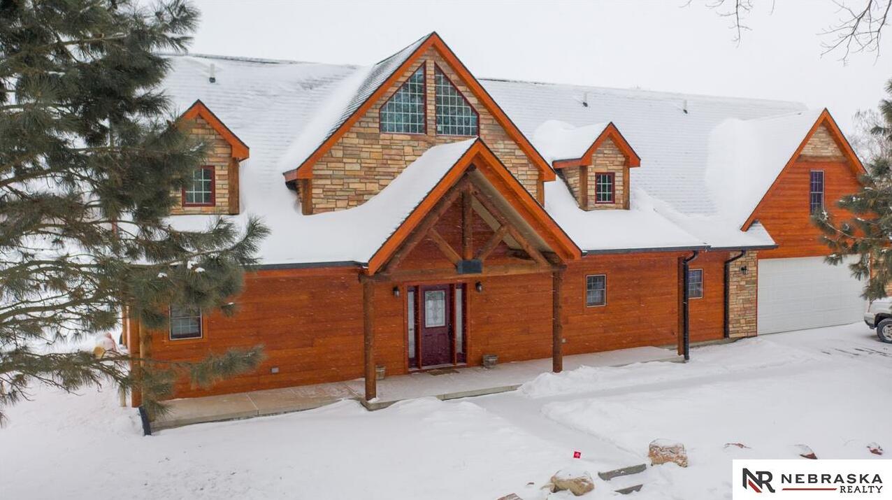Elite Nebraska Real Estate 8 Willowwood Lake , North Bend, NE MLS