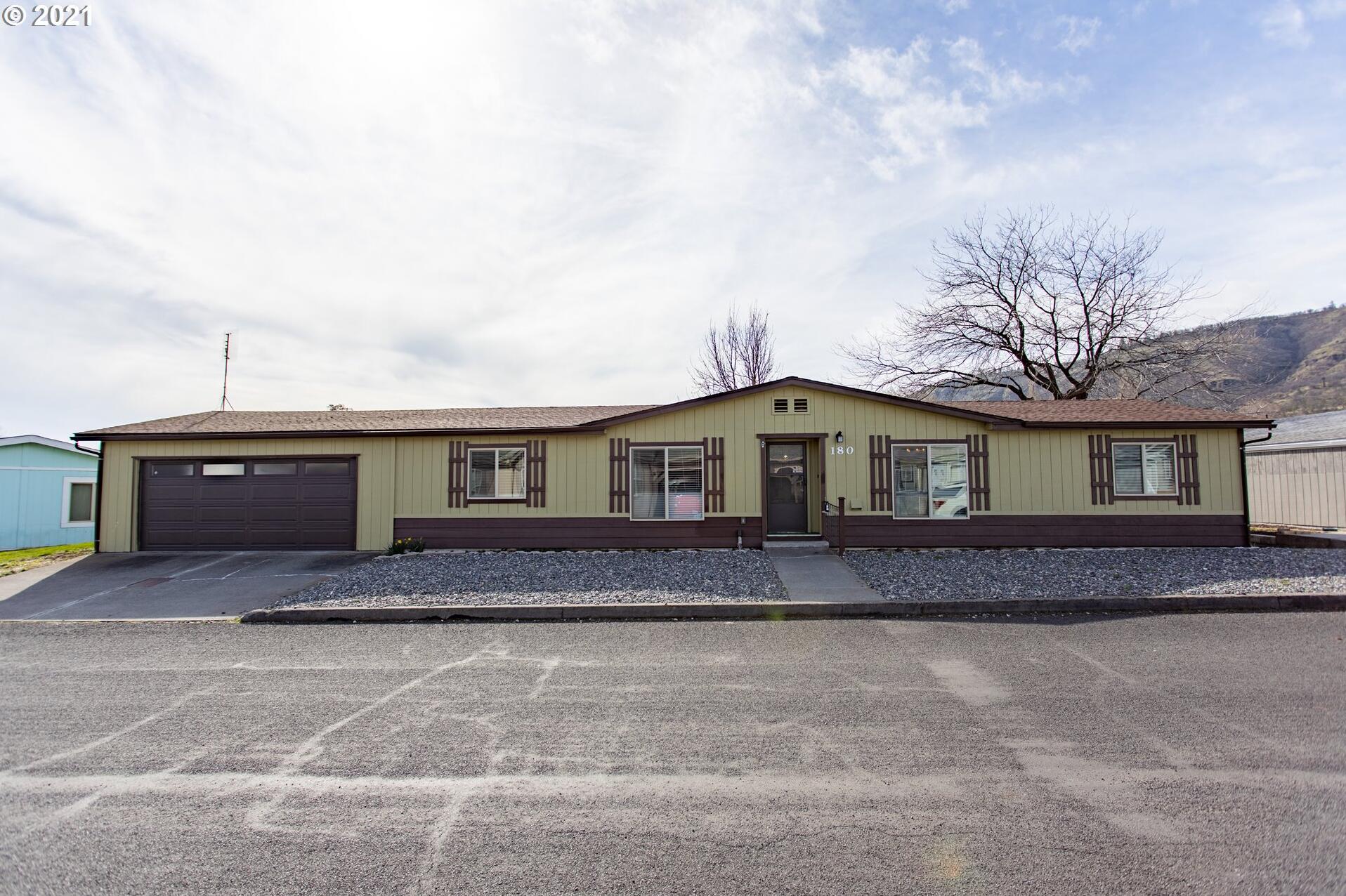 Hood River Real Estate Don Nunamaker, Realtors Homes For Sale 950