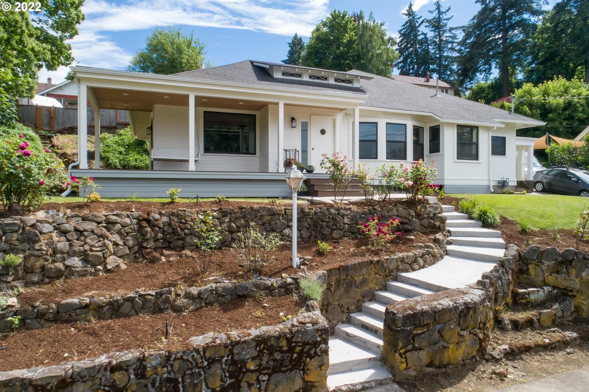 Hood River Real Estate Don Nunamaker, Realtors Homes For Sale 921