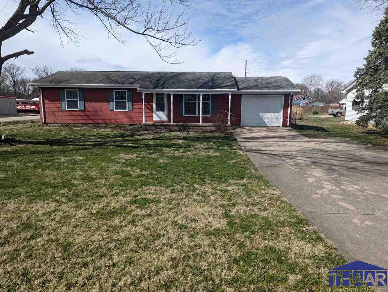 1102 Court Street , Sullivan, IN MLS 100244