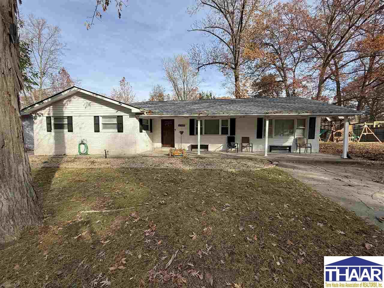 Photo of 3752 Private Rd 450 E Center Point IN 47840