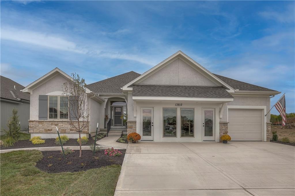 Photo of 13812 Quigley Street Overland Park KS 66221