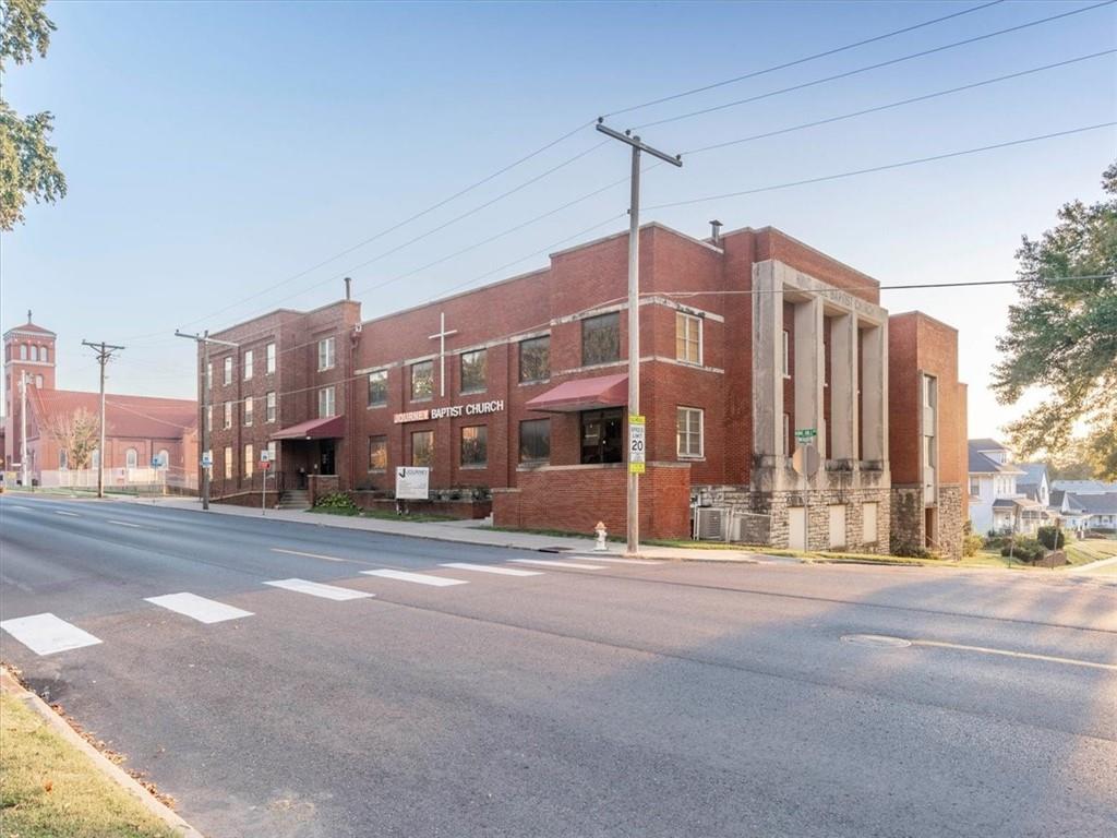 Photo of 5708 King Hill Avenue St Joseph MO 64504