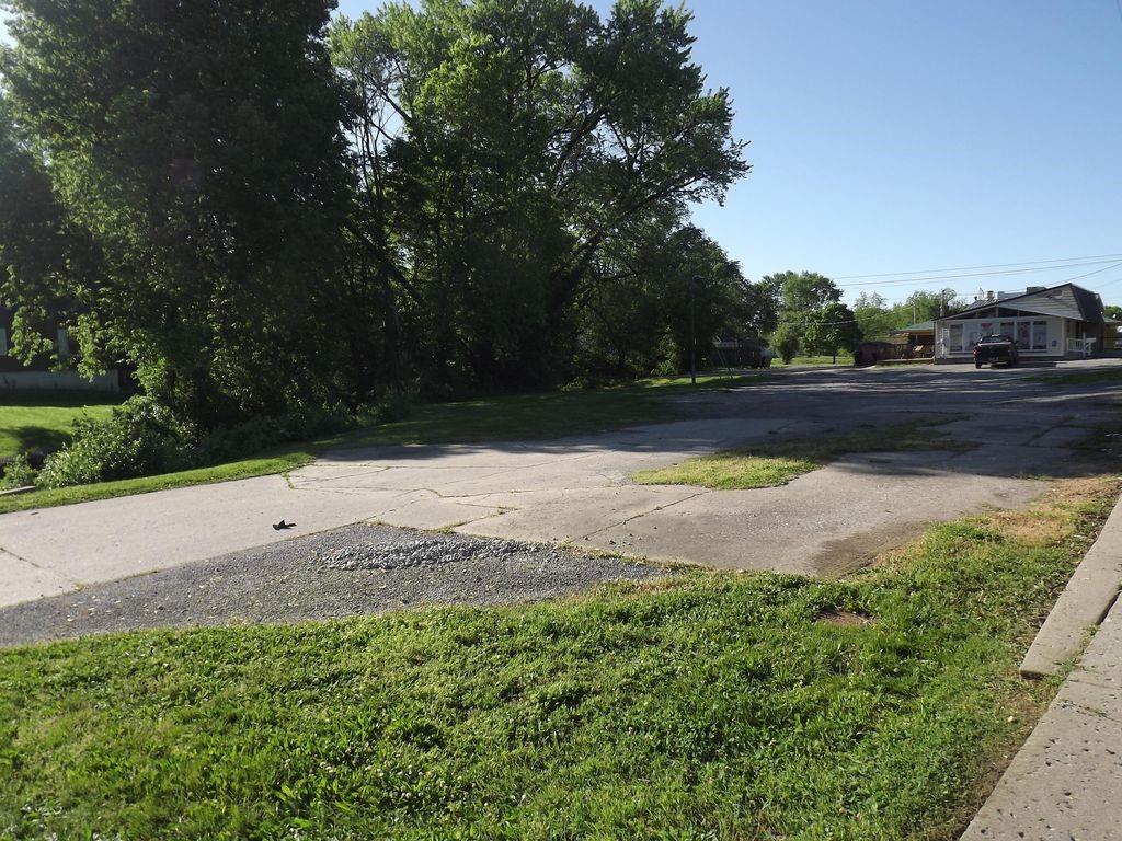 Photo of 1104 S Odell Avenue Marshall MO 65340