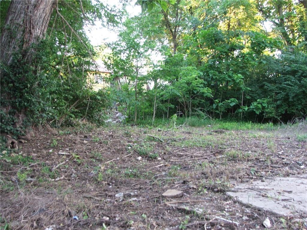 Photo of 2113 E 41 Street Kansas City MO 64130