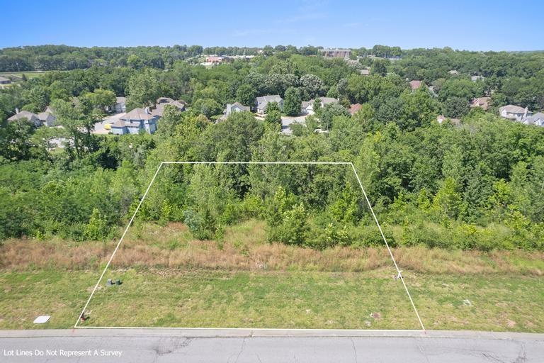 Photo of 108 E 122 Street Kansas City MO 64145