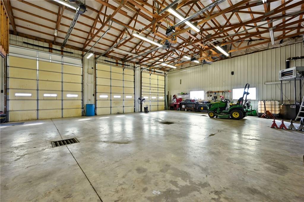 Photo of 369 575p Road Clinton MO 64735