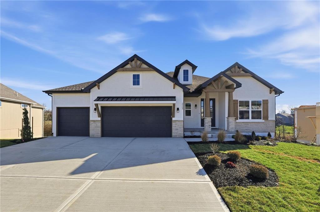 Photo of 2123 NW Killarney Lane Lee's Summit MO 64081