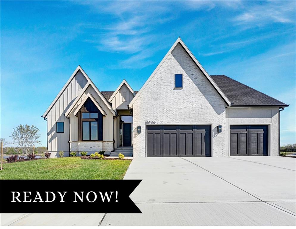 Photo of 16046 S Twilight Lane Olathe KS 66062