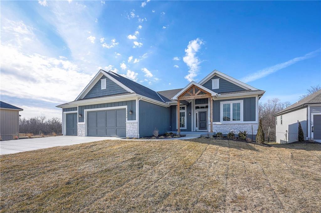 Photo of 17732 S Brockway Street Olathe KS 66062