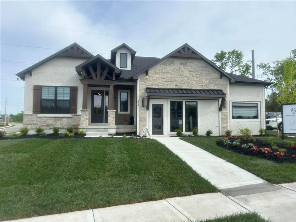 Photo of 424 SE Maxwell Drive Blue Springs MO 64014