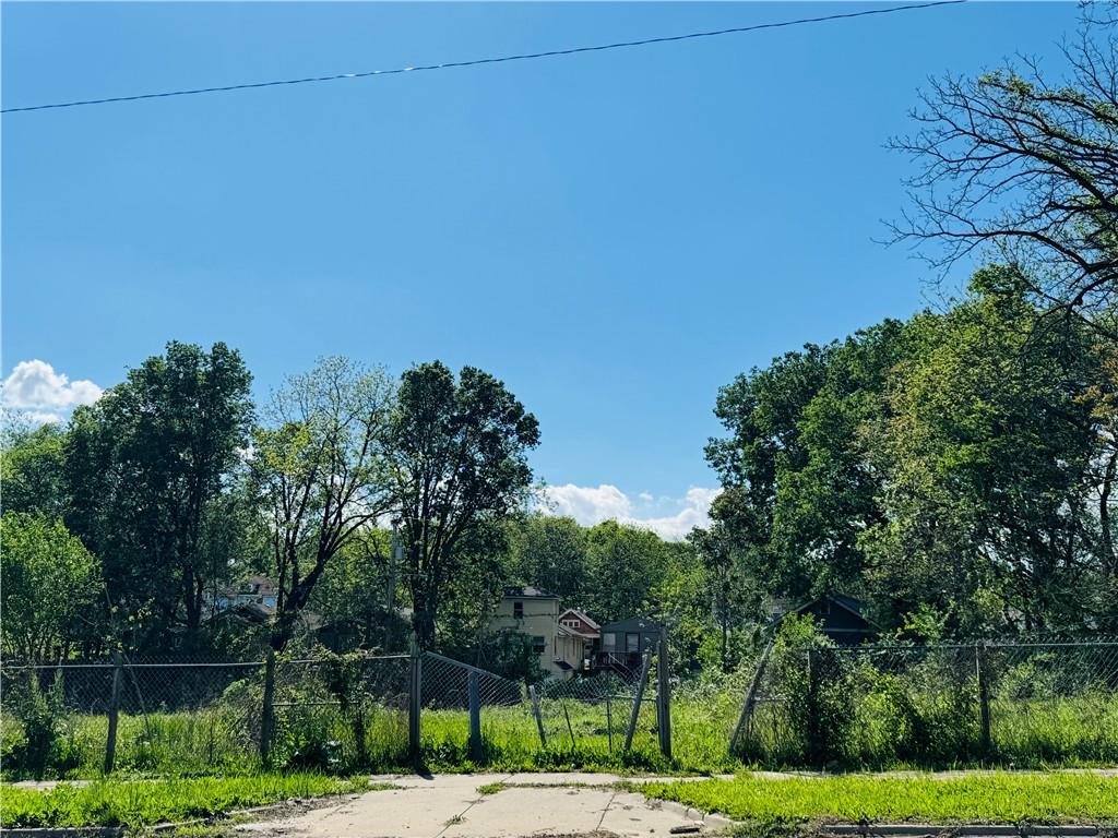 Photo of 2810 Cleveland Avenue Kansas City MO 64128