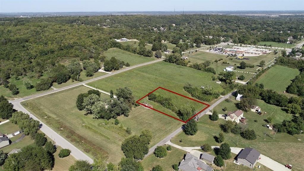 Photo of 2104 Limit Street Leavenworth KS 66048
