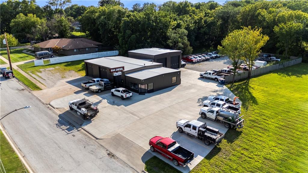 Photo of 404 N East Street Paola KS 66071